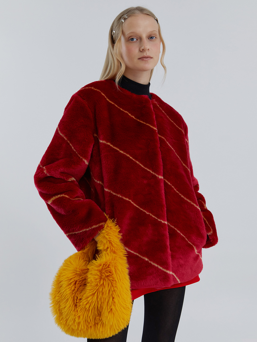 MAGENTA stripe fur jacket [red beige]